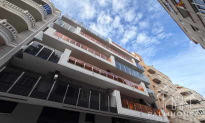 Apartment - Venta - Torrevieja - Estacion de autobuses