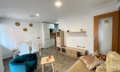 Apartment - Venta - Torrevieja - La Mata