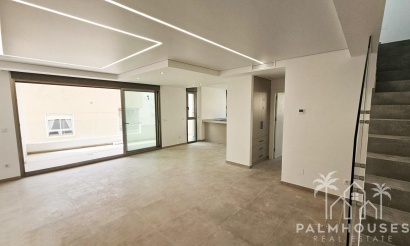 Apartment - Venta - Torrevieja - Paseo maritimo
