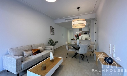 Apartment - Venta - Torrevieja - Playa del cura