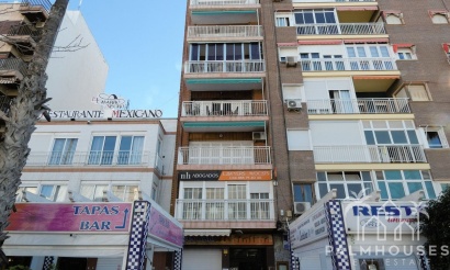 Apartment - Venta - Torrevieja - Torrevieja Centro