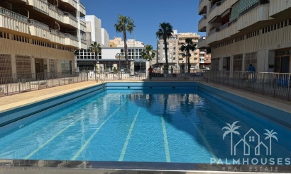 Apartments - Resale - Torrevieja - Playa del Acequión