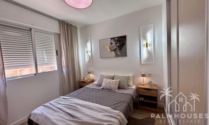 Apartments - Resale - Torrevieja - Torrevieja Centro