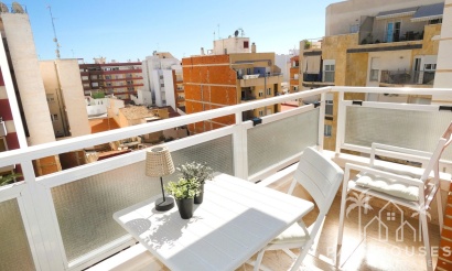 Apartments - Resale - Torrevieja - Torrevieja Centro