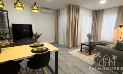 Apartments - Resale - Torrevieja - Torrevieja