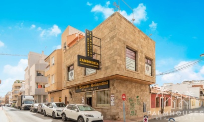 Commercial - Revente - Torrevieja - Paseo maritimo