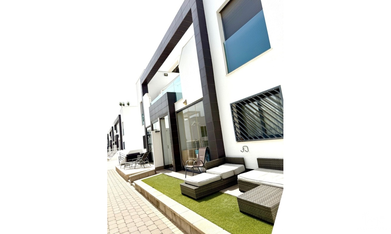 Herverkoop - Appartement - Orihuela - La Zenia
