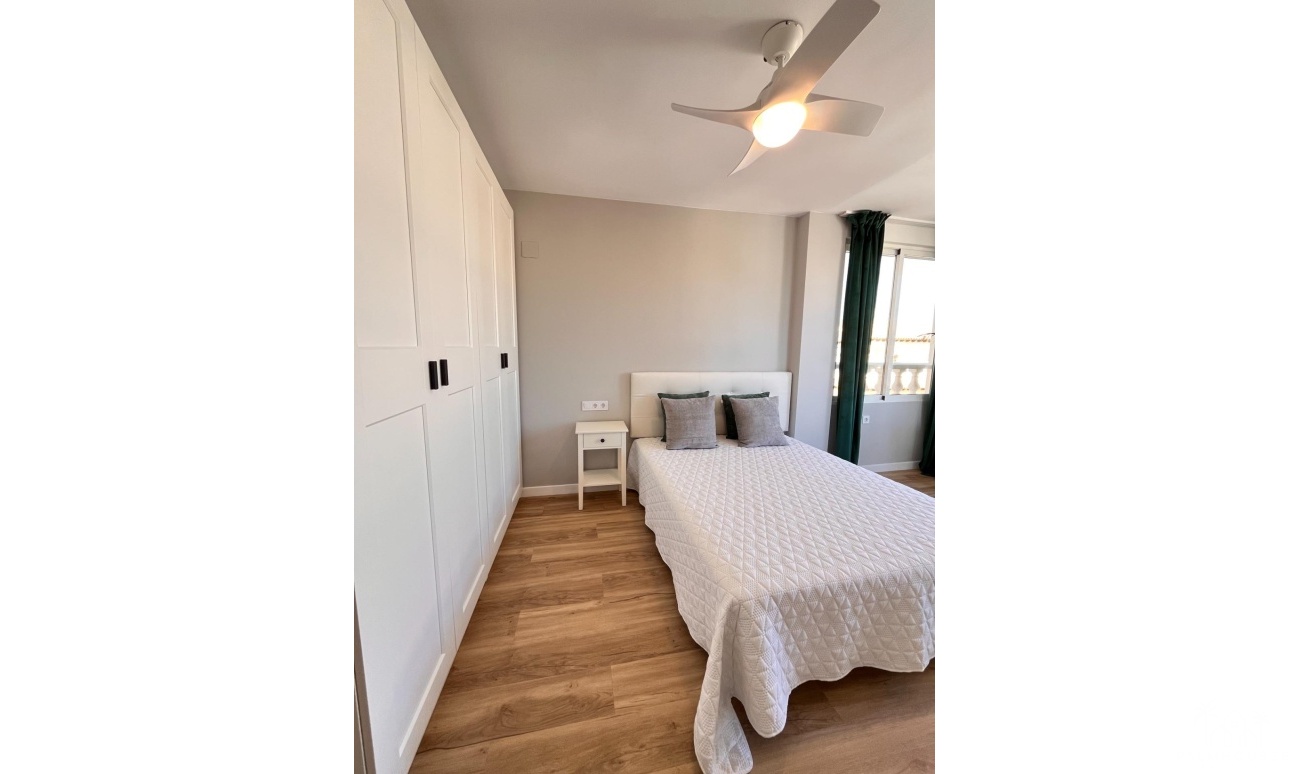 Herverkoop - Appartement - Orihuela - Urbanización Perla Del Mar