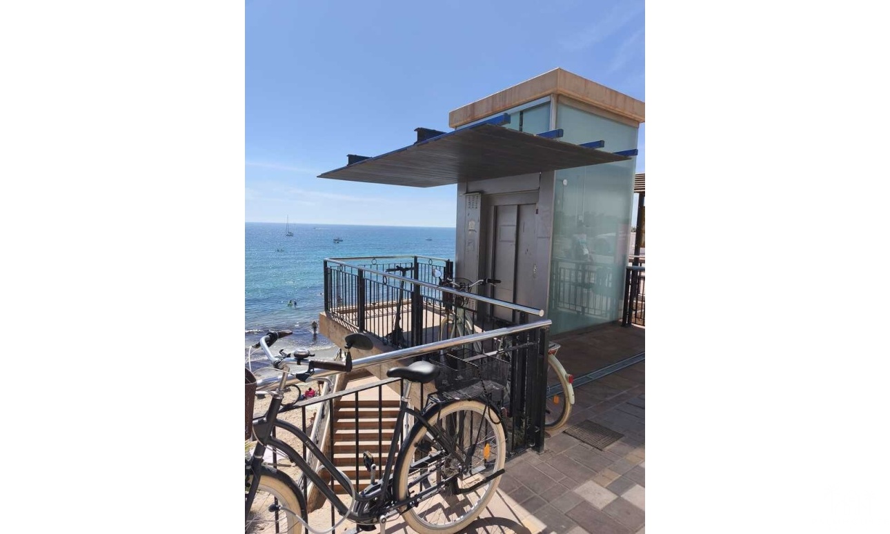 Herverkoop - Appartement - Punta Prima - Costa Blanca