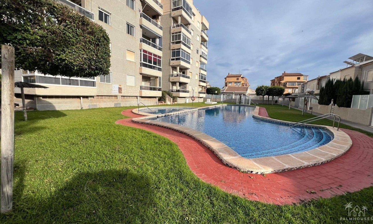 Herverkoop - Appartement - Torrevieja - Aguas Nuevas