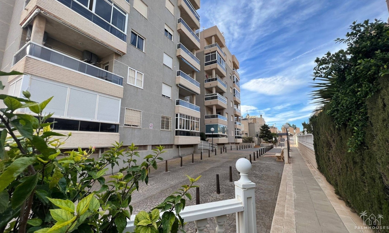 Herverkoop - Appartement - Torrevieja - Aguas Nuevas