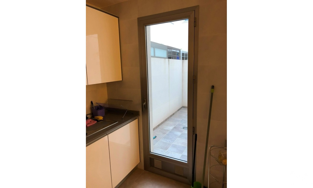 Herverkoop - Appartement - Torrevieja - Aguas Nuevas