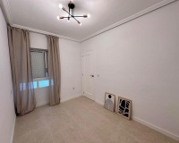 Herverkoop - Appartement - Torrevieja - Estacion de autobuses