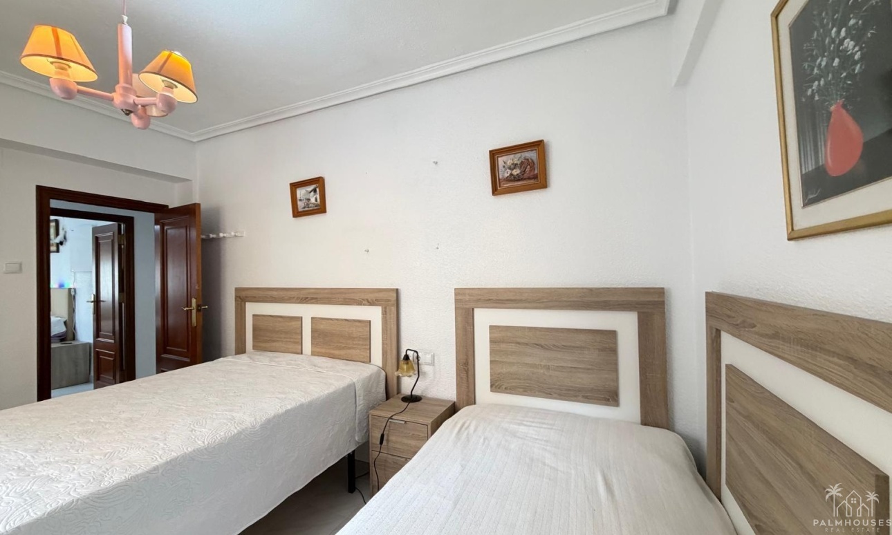 Herverkoop - Appartement - Torrevieja - Estacion de autobuses