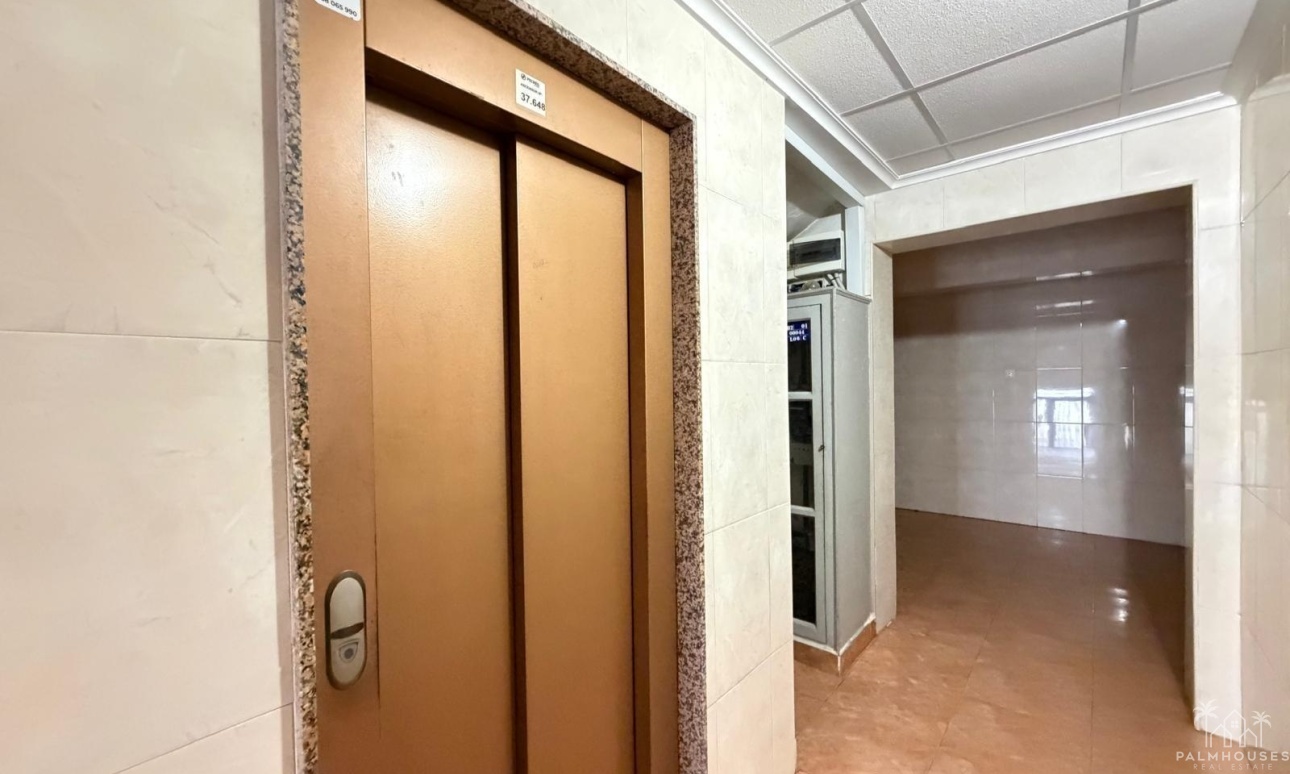 Herverkoop - Appartement - Torrevieja - Estacion de autobuses
