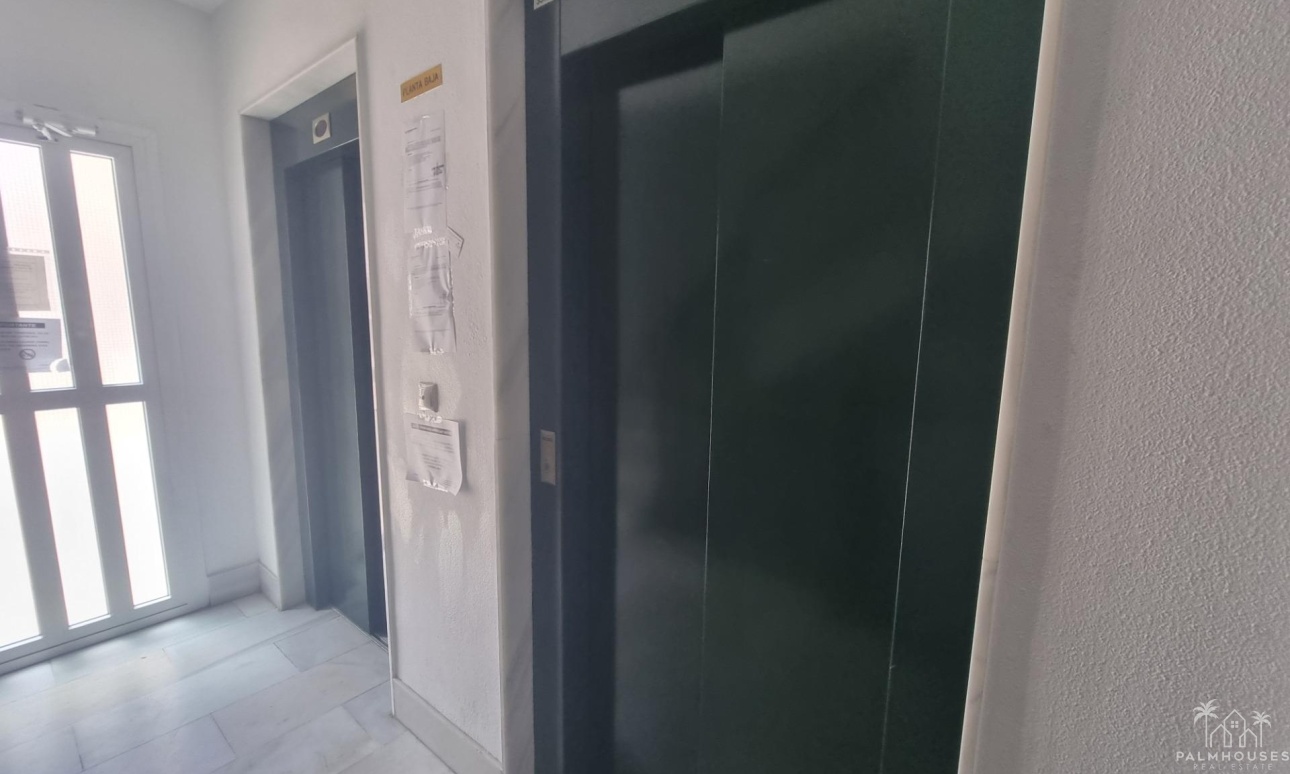 Herverkoop - Appartement - Torrevieja - Estacion de autobuses