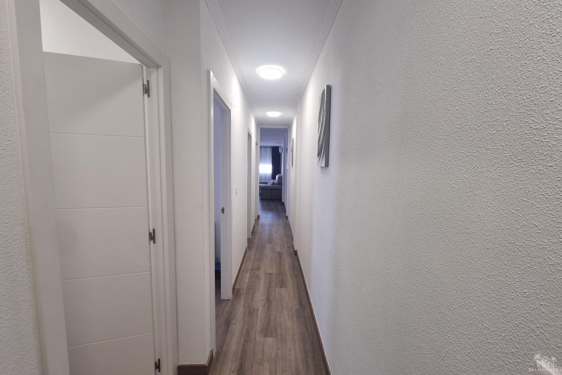 Herverkoop - Appartement - Torrevieja - Estacion de autobuses