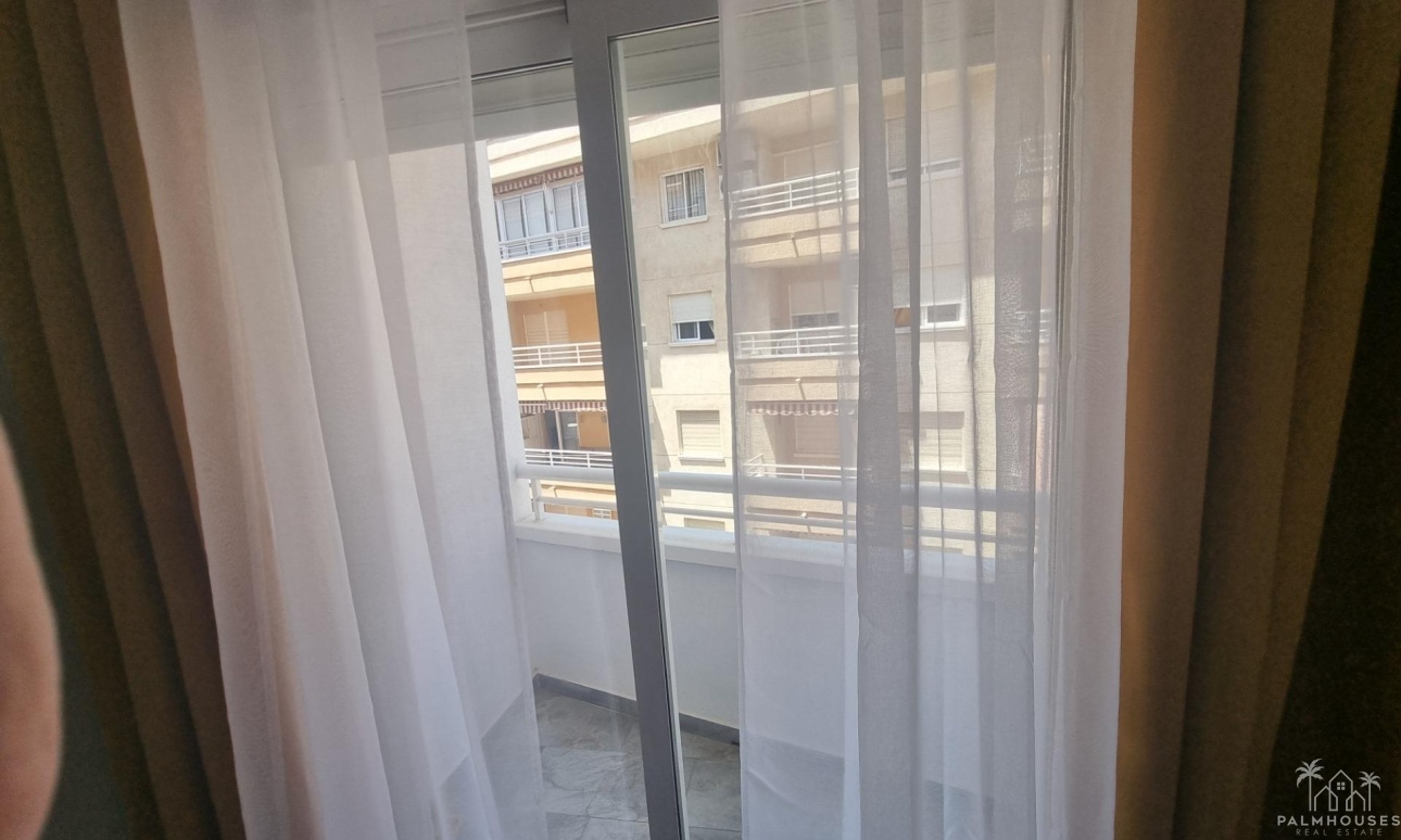 Herverkoop - Appartement - Torrevieja - Estacion de autobuses