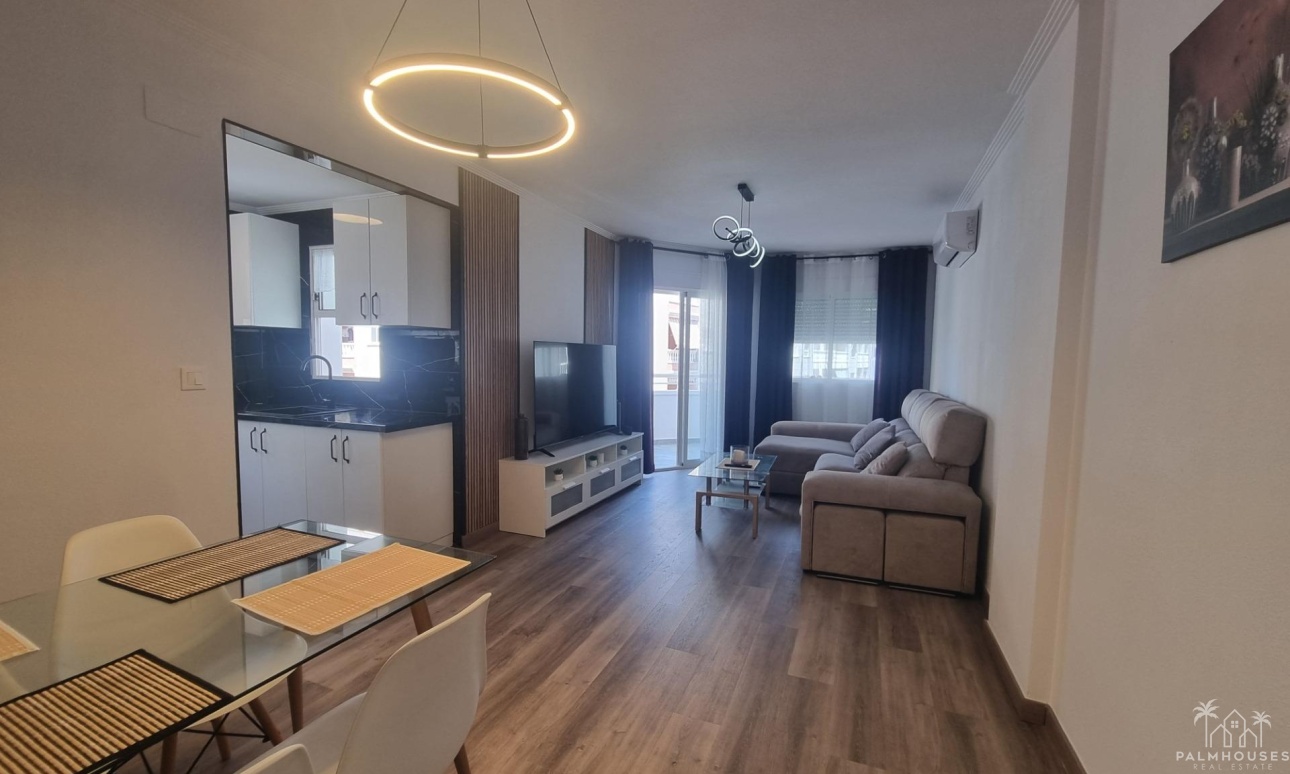Herverkoop - Appartement - Torrevieja - Estacion de autobuses