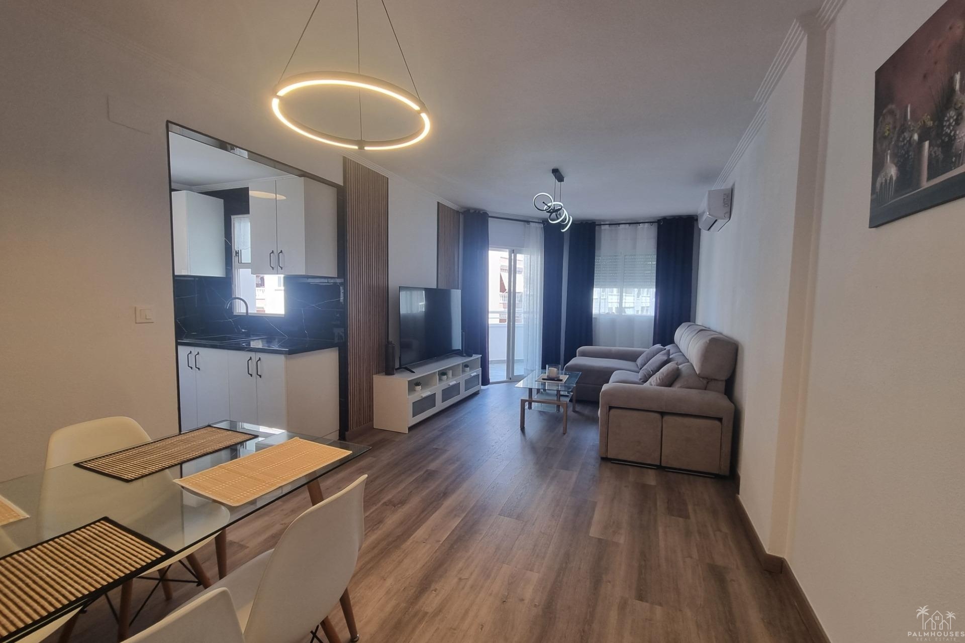 Herverkoop - Appartement - Torrevieja - Estacion de autobuses