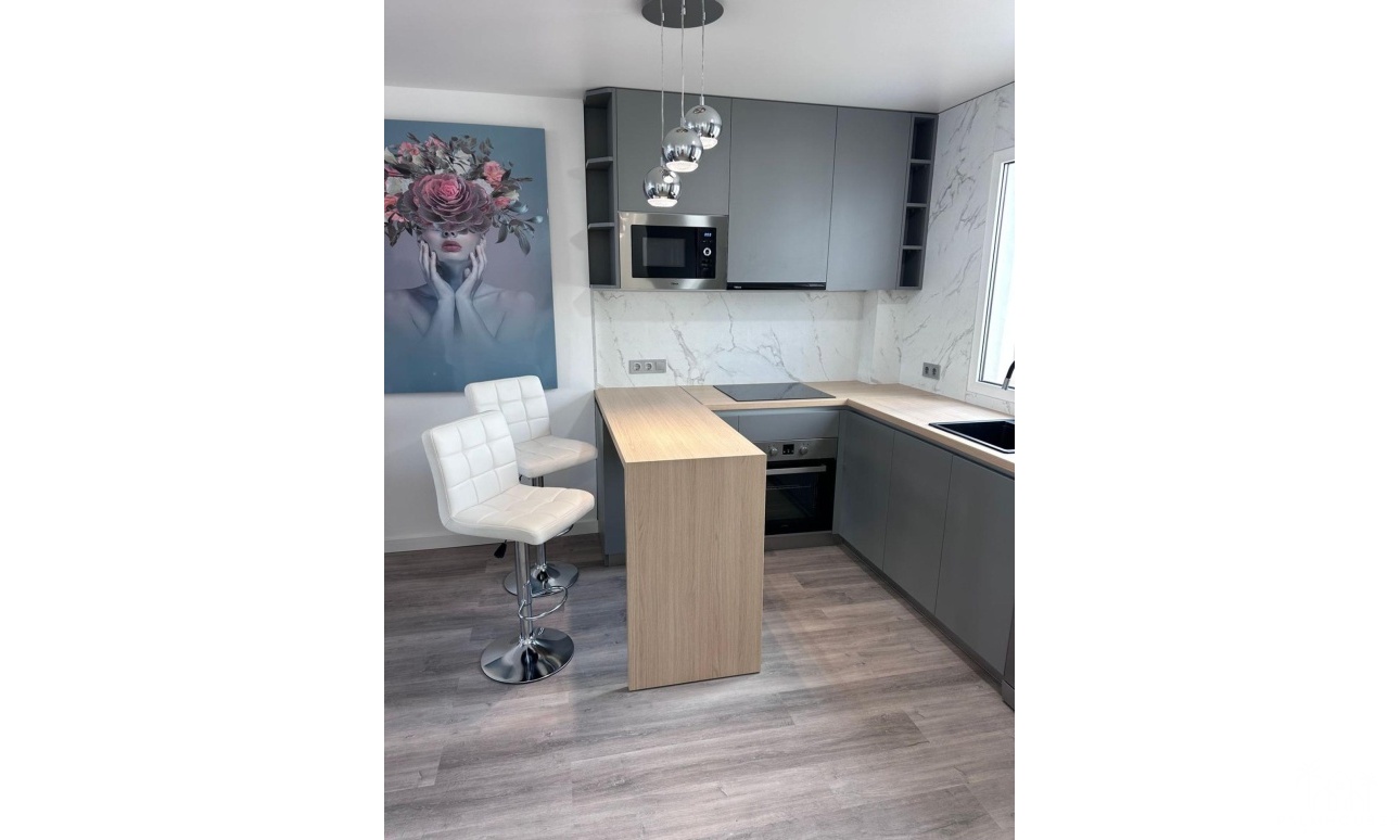 Herverkoop - Appartement - Torrevieja - Estacion de autobuses