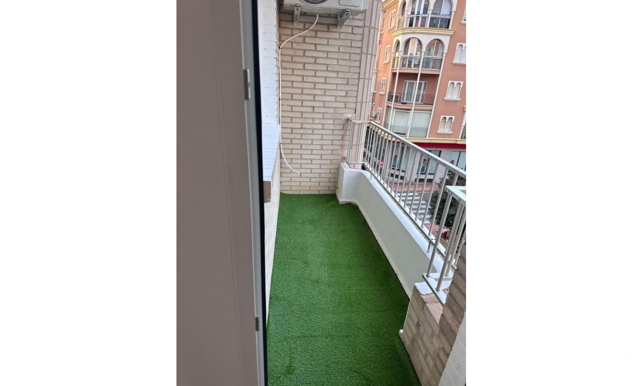 Herverkoop - Appartement - Torrevieja - Estacion de autobuses