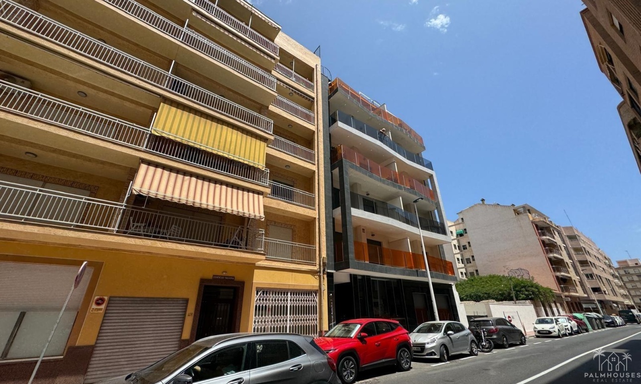 Herverkoop - Appartement - Torrevieja - Estacion de autobuses