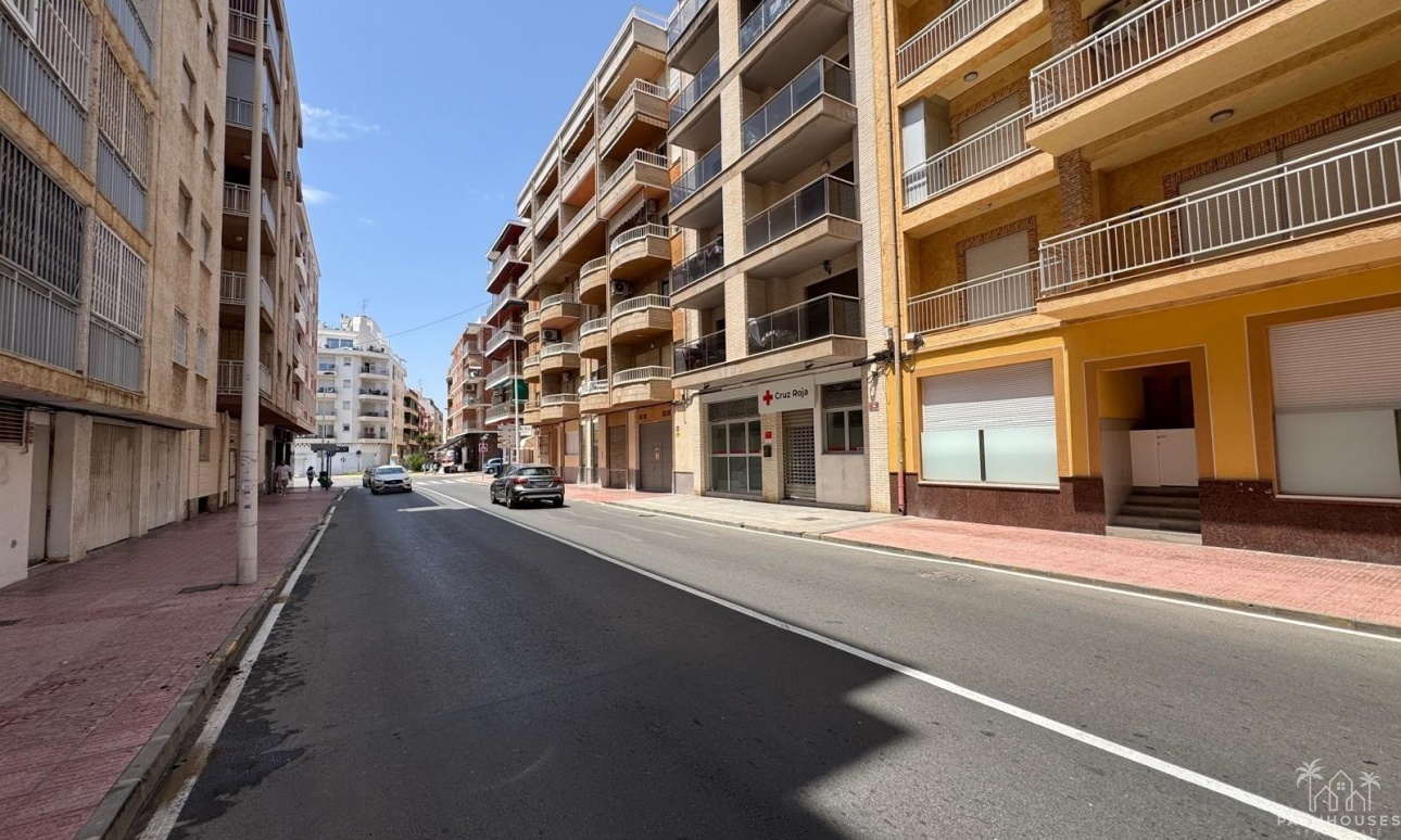 Herverkoop - Appartement - Torrevieja - Estacion de autobuses