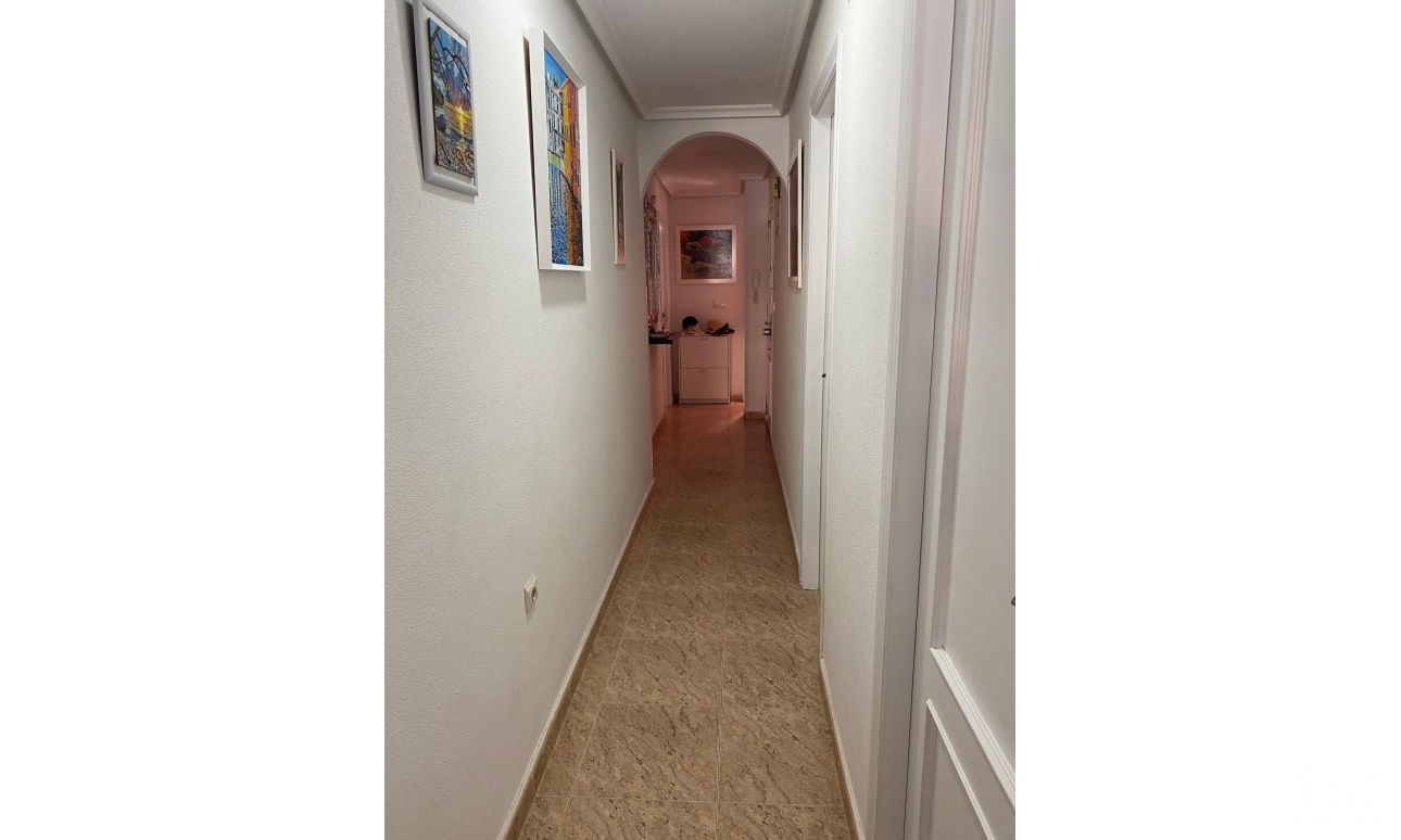 Herverkoop - Appartement - Torrevieja - Estacion de autobuses