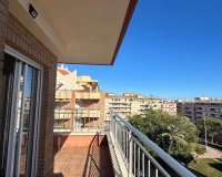 Herverkoop - Appartement - Torrevieja - Estacion de autobuses
