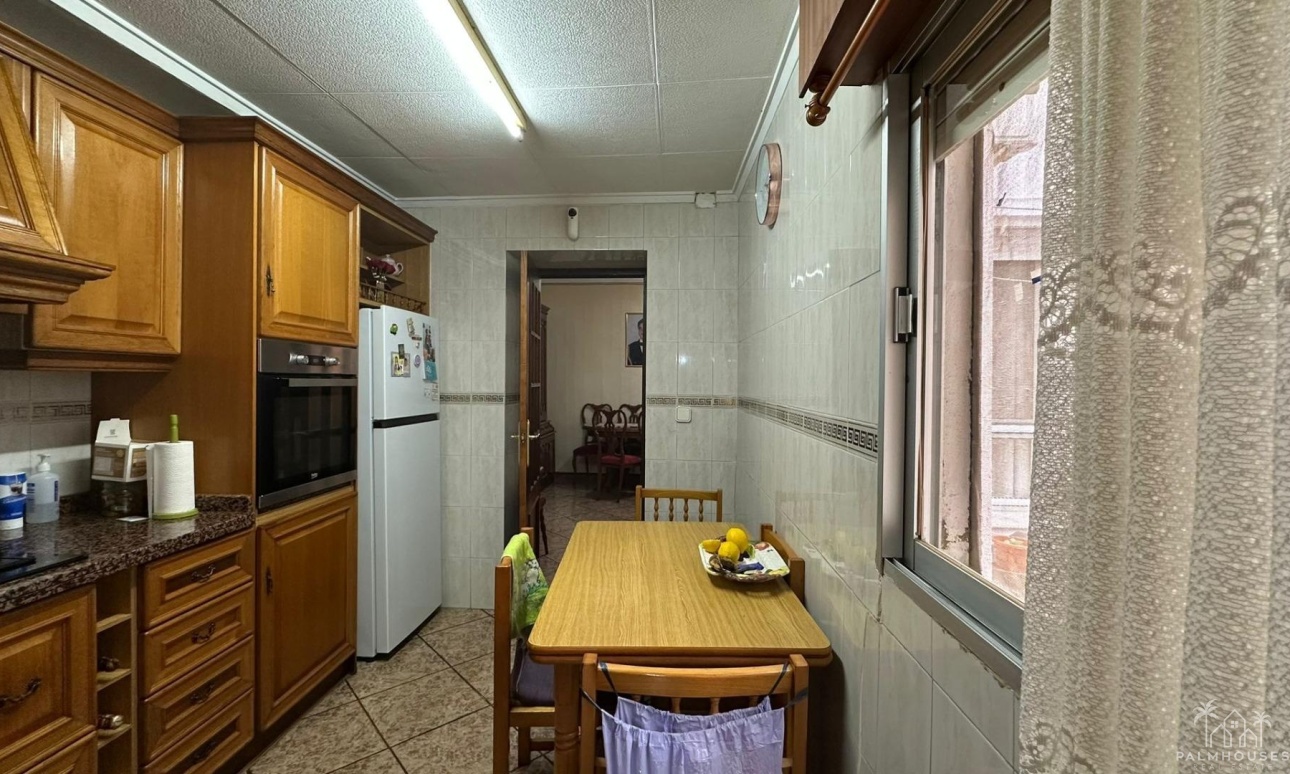 Herverkoop - Appartement - Torrevieja - Estacion de autobuses