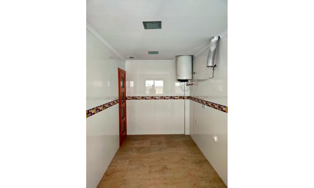 Herverkoop - Appartement - Torrevieja - Estacion de autobuses