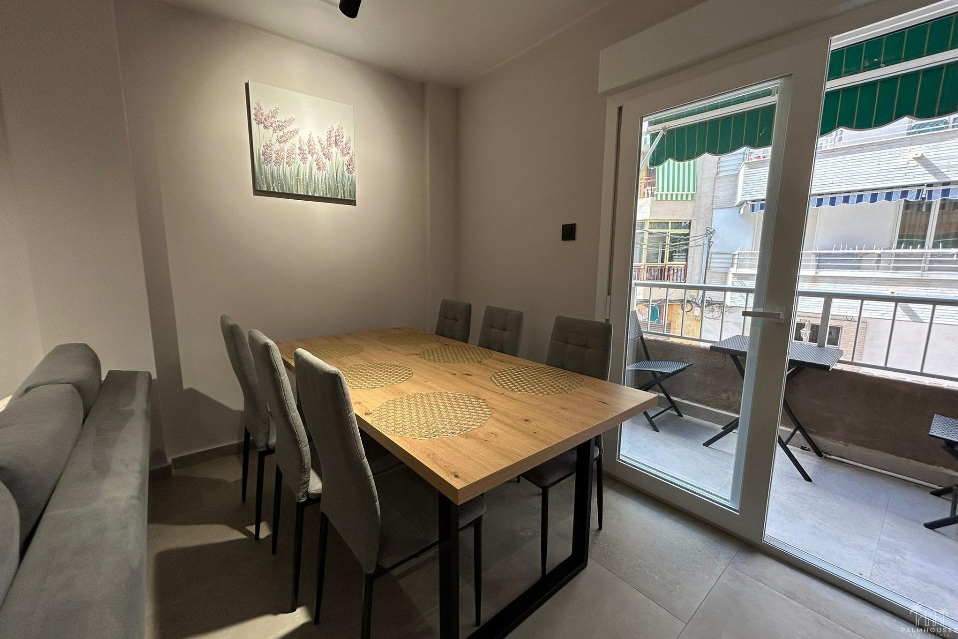 Herverkoop - Appartement - Torrevieja - Estacion de autobuses