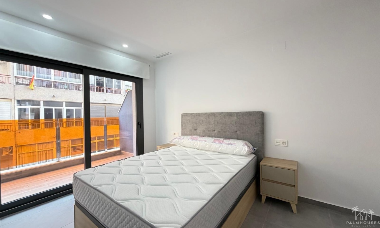 Herverkoop - Appartement - Torrevieja - Estacion de autobuses