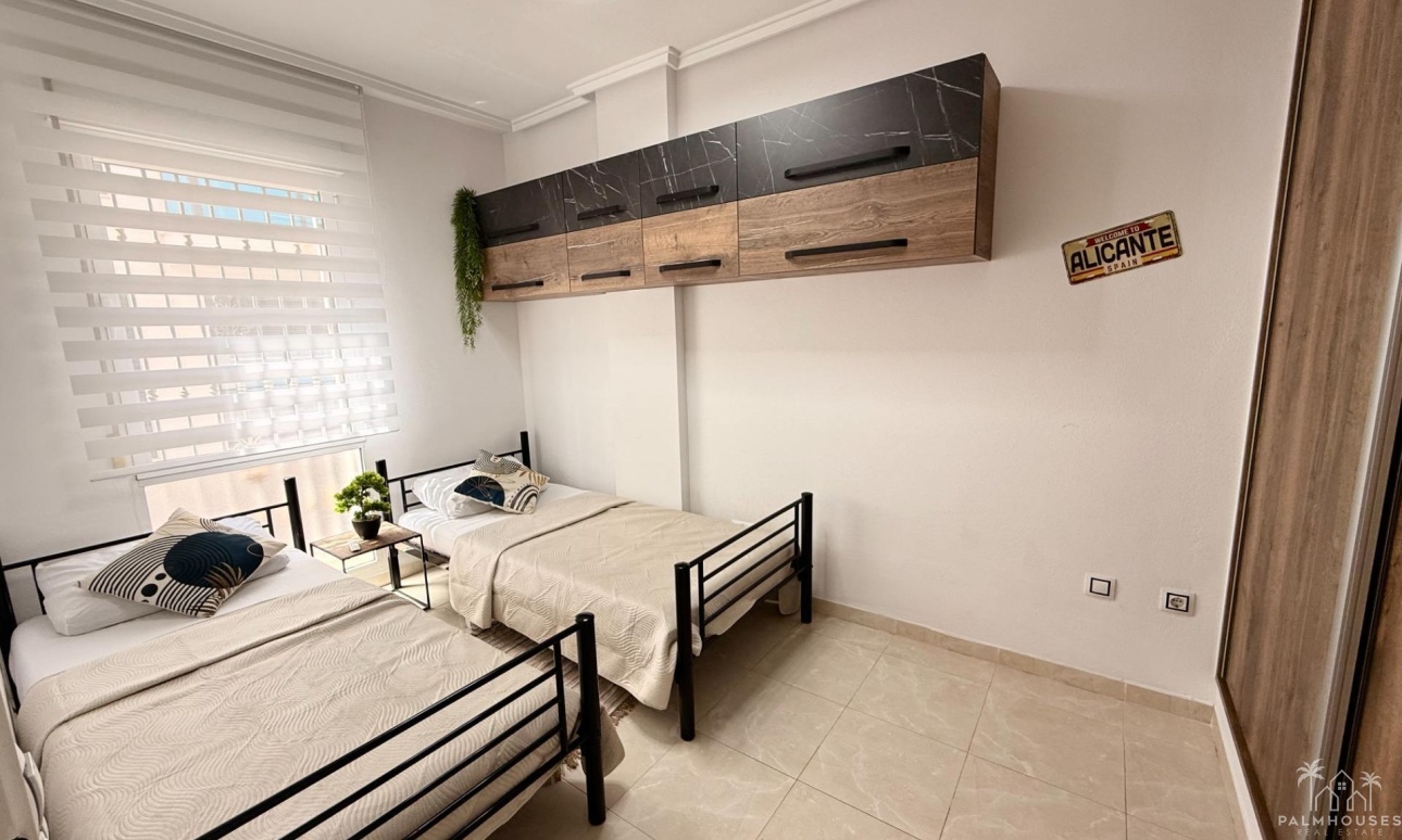 Herverkoop - Appartement - Torrevieja - Estacion de autobuses