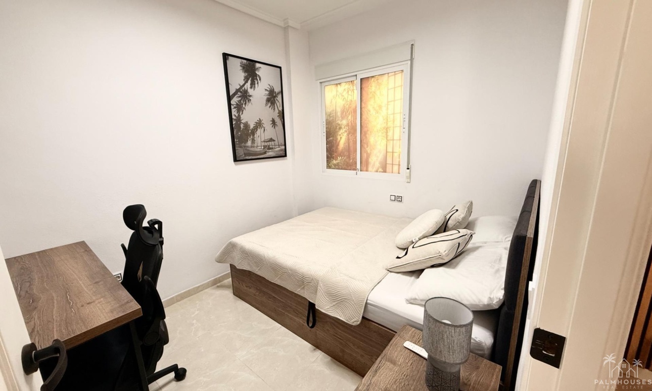 Herverkoop - Appartement - Torrevieja - Estacion de autobuses