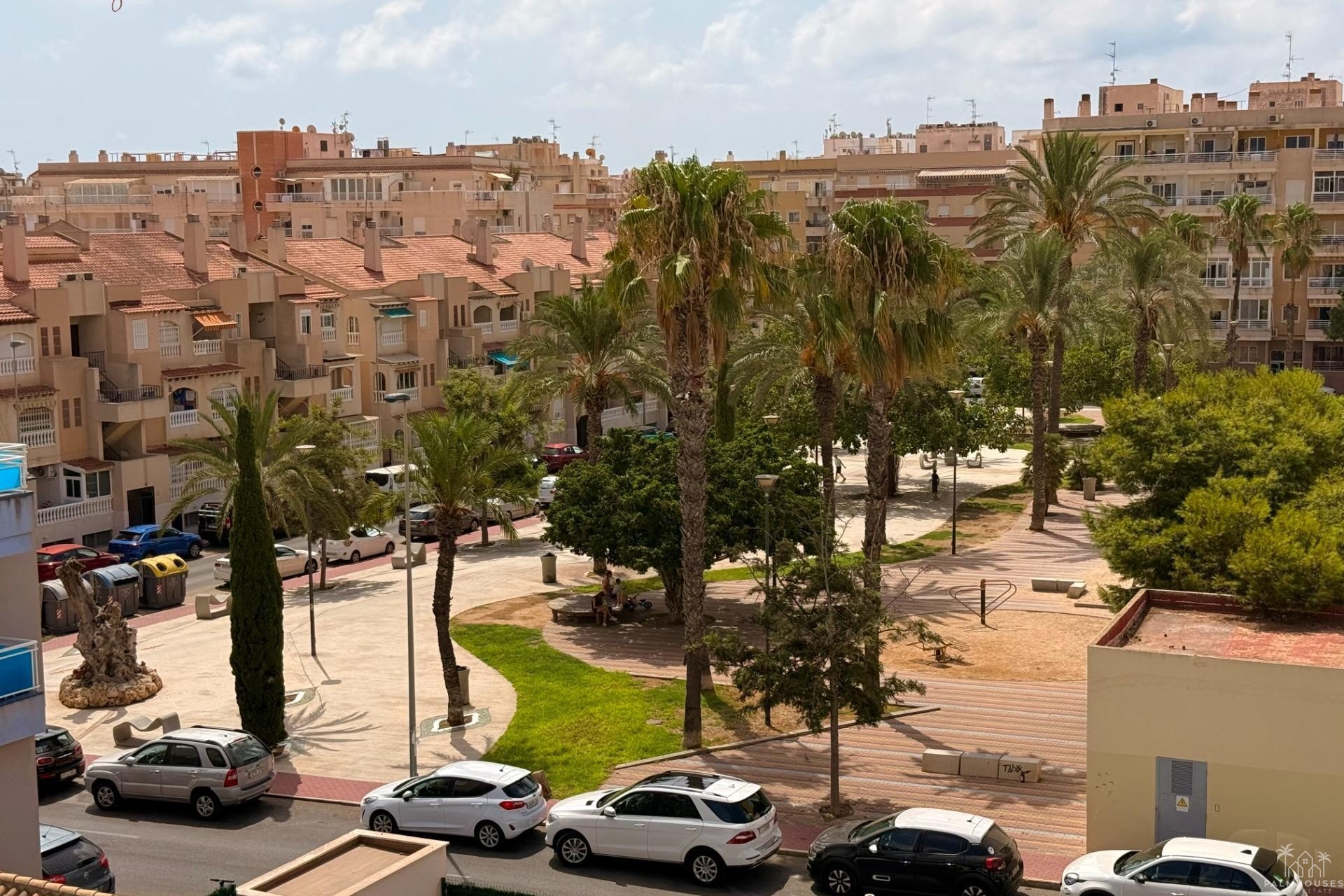 Herverkoop - Appartement - Torrevieja - Estacion de autobuses