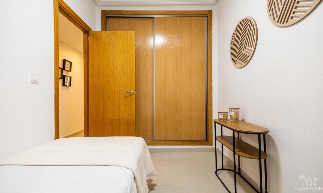 Herverkoop - Appartement - Torrevieja - Las Calas