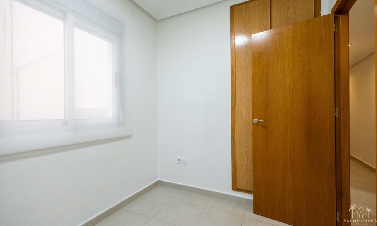 Herverkoop - Appartement - Torrevieja - Las Calas