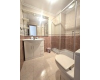 Herverkoop - Appartement - Torrevieja - Las Piscinas Naturales