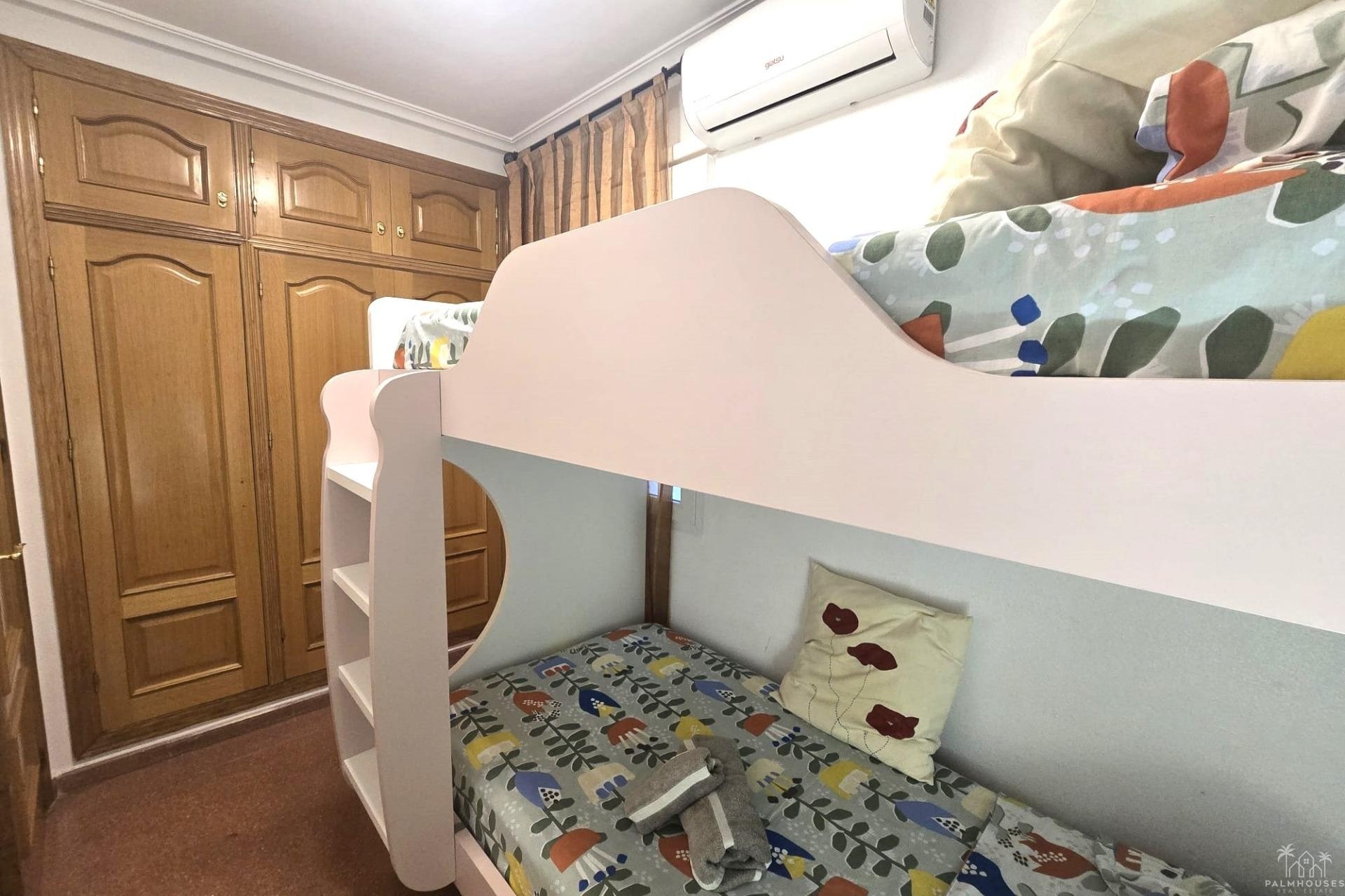 Herverkoop - Appartement - Torrevieja - Las Piscinas Naturales