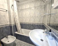 Herverkoop - Appartement - Torrevieja - Las Piscinas Naturales