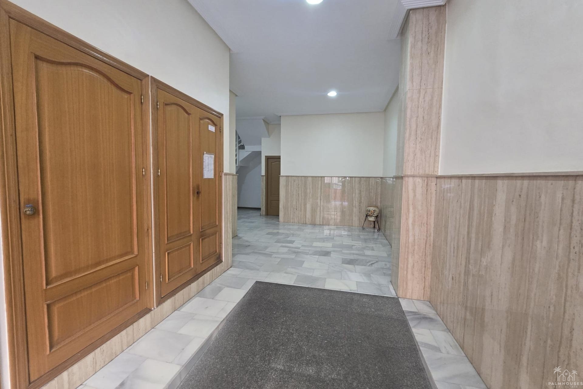 Herverkoop - Appartement - Torrevieja - Las Piscinas Naturales