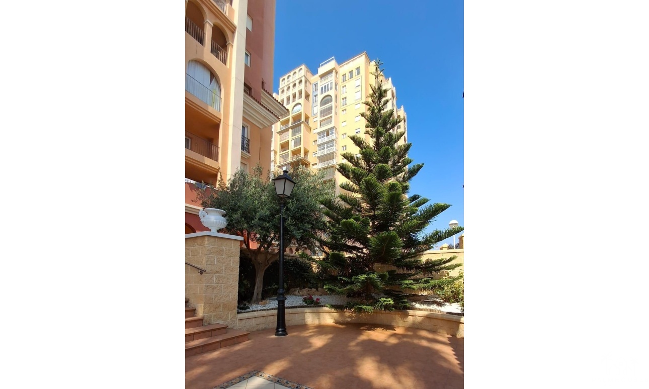 Herverkoop - Appartement - Torrevieja - Los Frutales