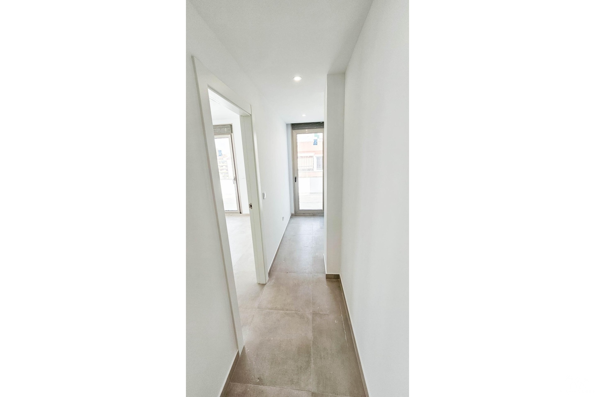 Herverkoop - Appartement - Torrevieja - Paseo maritimo