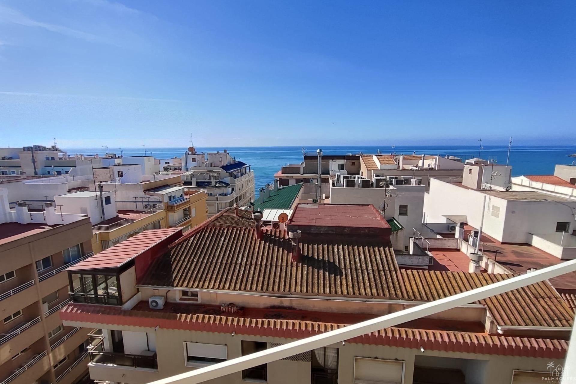 Herverkoop - Appartement - Torrevieja - Paseo maritimo