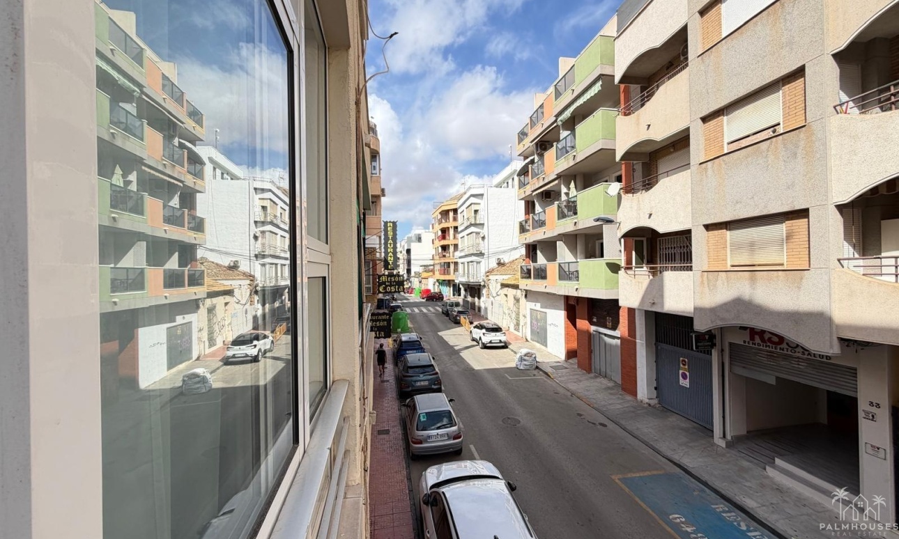 Herverkoop - Appartement - Torrevieja - Paseo maritimo