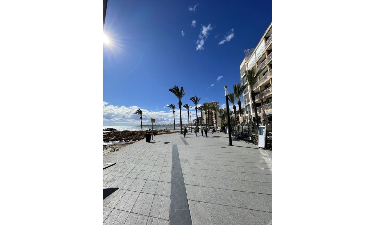 Herverkoop - Appartement - Torrevieja - Playa de cura
