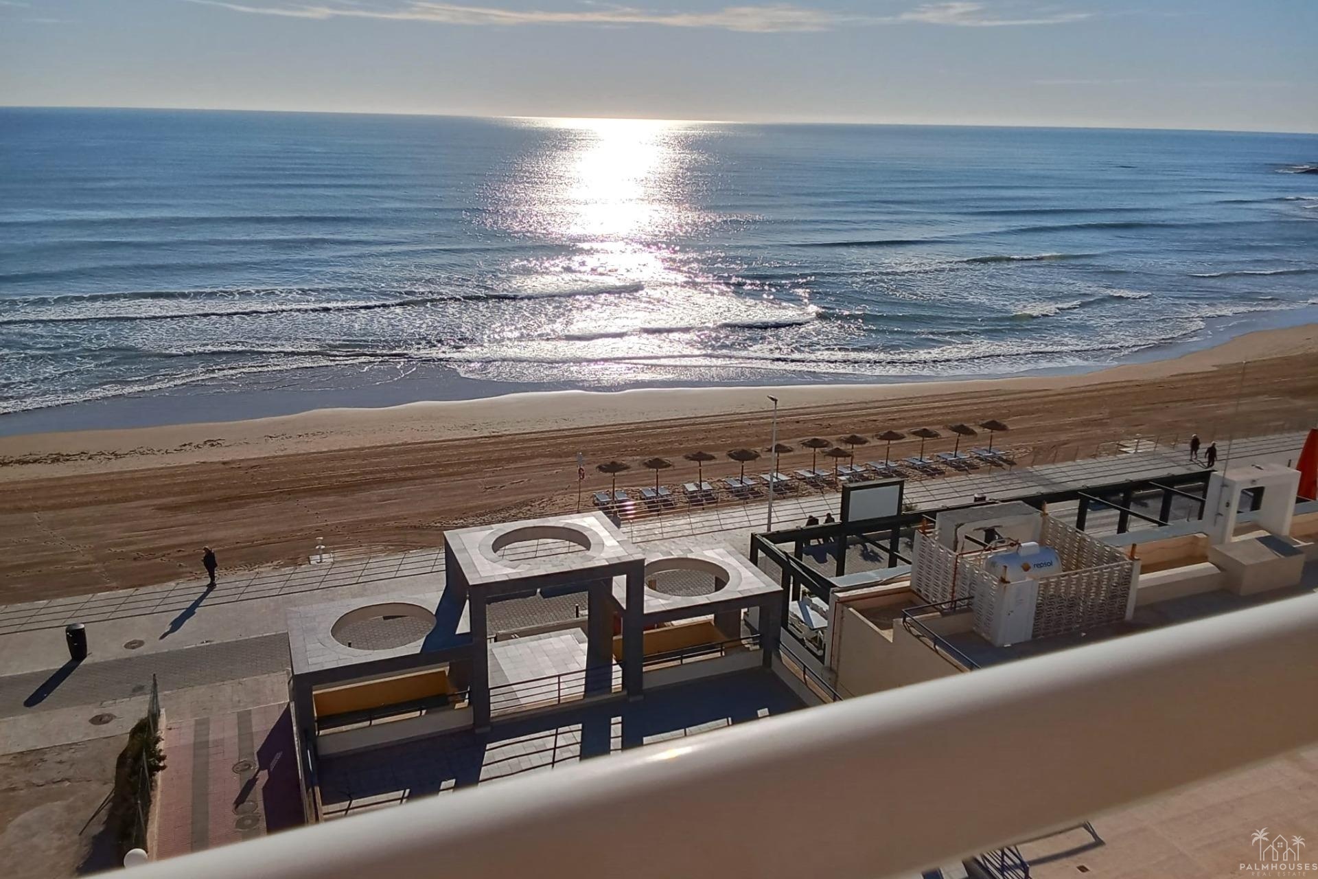 Herverkoop - Appartement - Torrevieja - Playa De La Mata