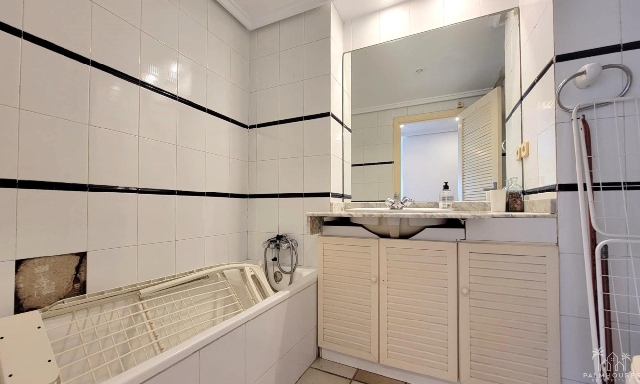 Herverkoop - Appartement - Torrevieja - Playa De La Mata